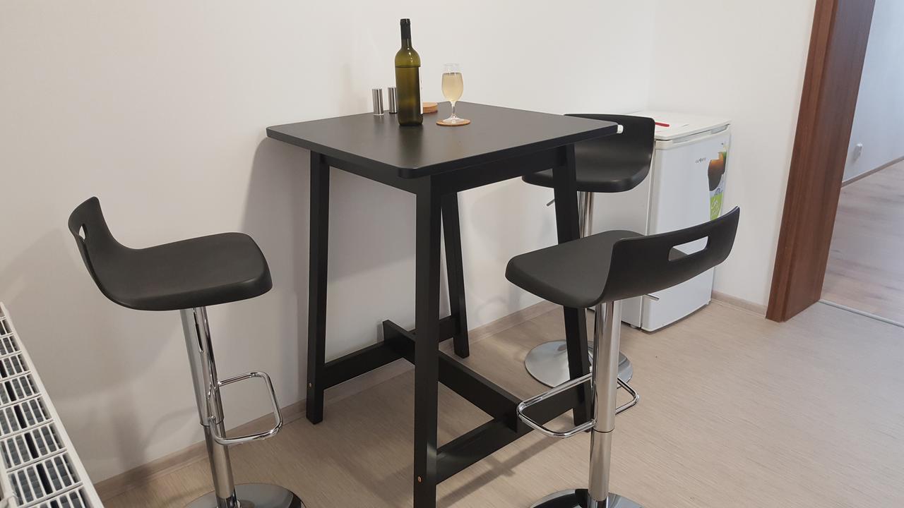 Apartmany Za Sakurou Hodonin Bagian luar foto