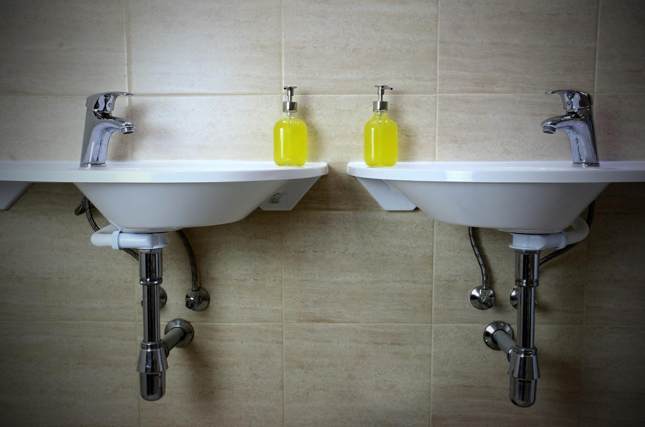 Apartmany Za Sakurou Hodonin Bagian luar foto